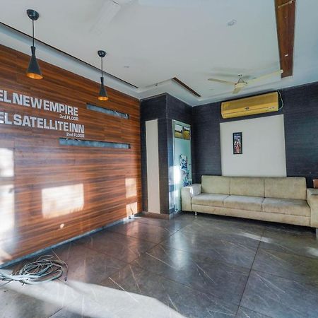 Hotel New Empire Ahmedabad Extérieur photo