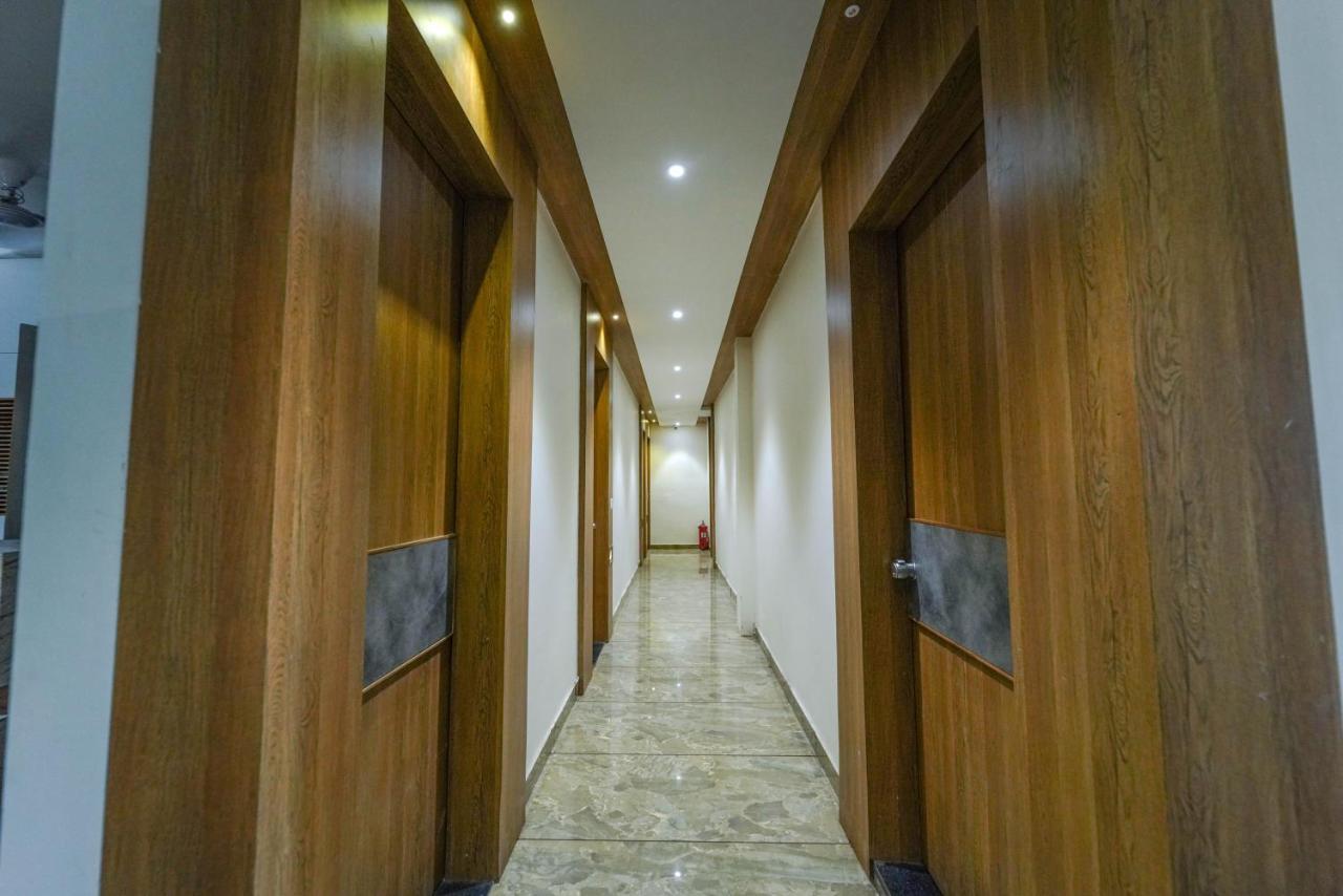 Hotel New Empire Ahmedabad Extérieur photo